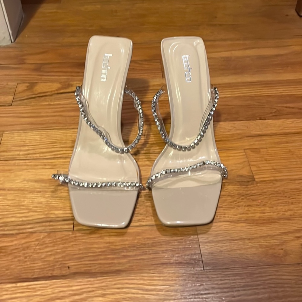 Boohoo nude rhinestone heels